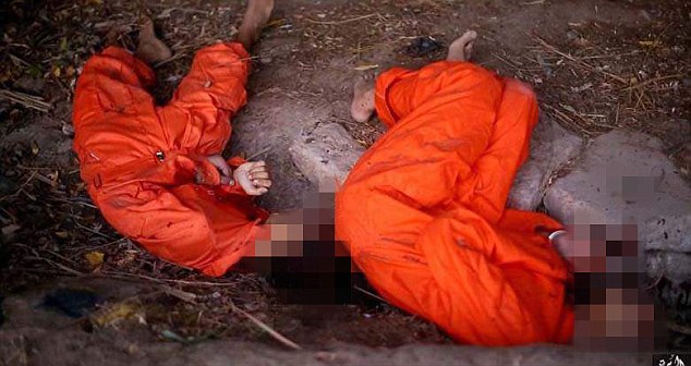 397b595700000578-0-shocking_pictures_then_show_the_two_prisoners_dressed_in_orange_-a-24_1476790877603