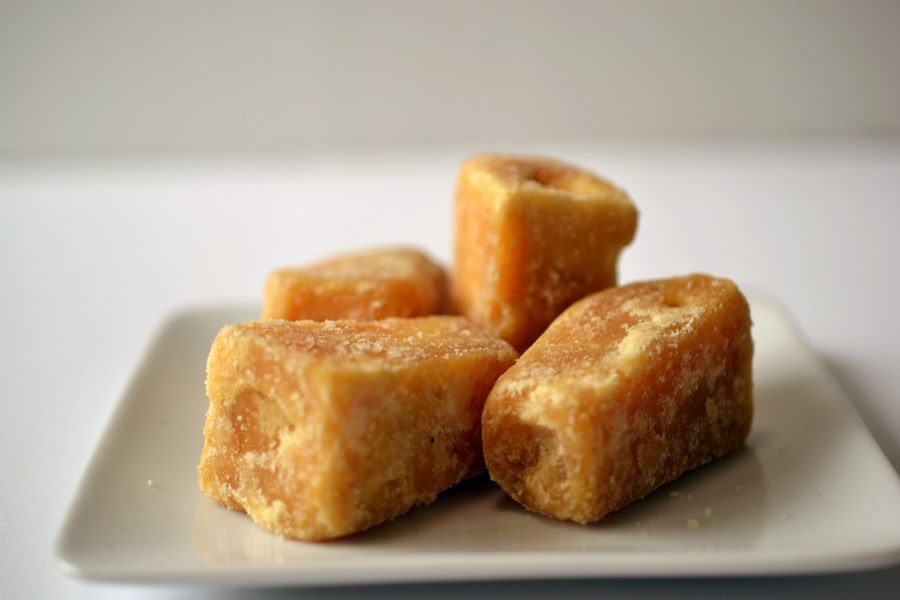 jaggery_small