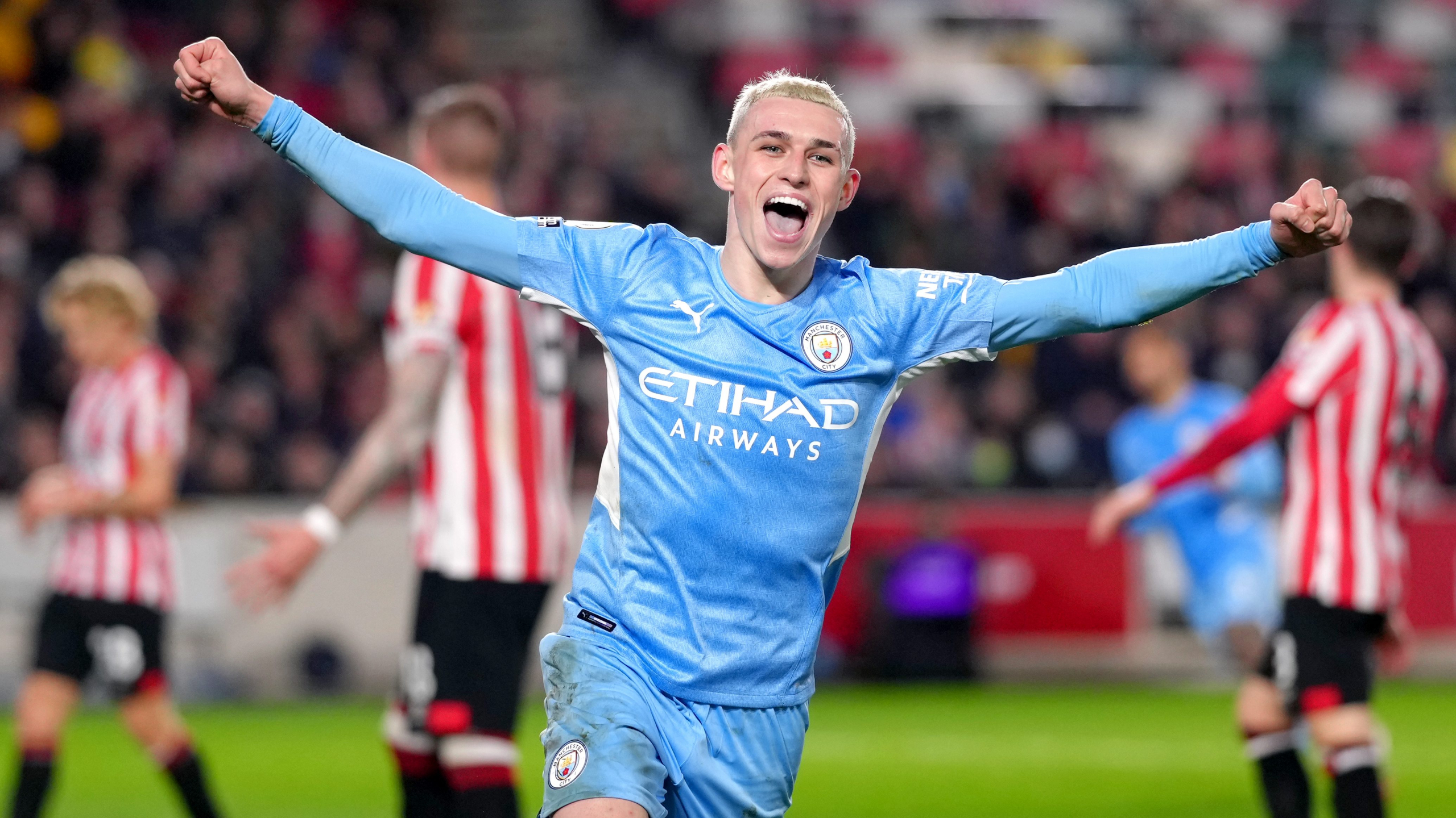 Ман сити брентфорд. Фоден Манчестер Сити. МАНСИТИ БРЕНТФОРТ. Man City Brentford. Man City vs Brentford.